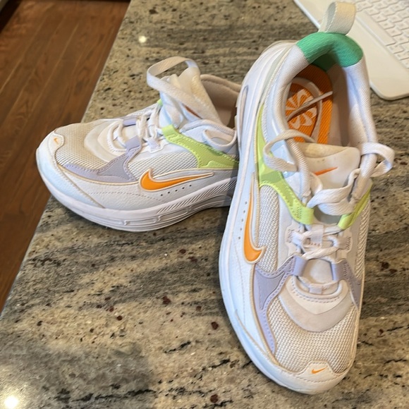 Nike Air Max Bliss Nature Shoes - Picture 4 of 5